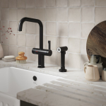 Magus 4 U Spout with Rinse Matt Black